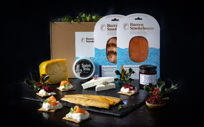 Burren Basket Medium Gift Hamper Xmas Burren Smokehouse