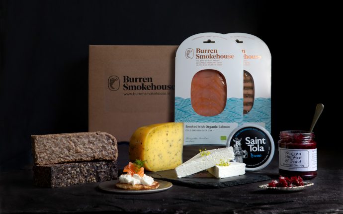 Burren Basket Mittlerer Burren Smokehouse Geschenkkorb