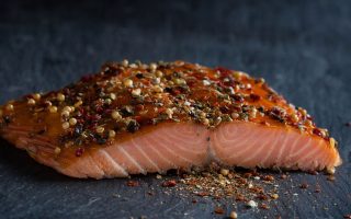 Burren Smokehouse saumon bio irlandais fumé à chaud épicé