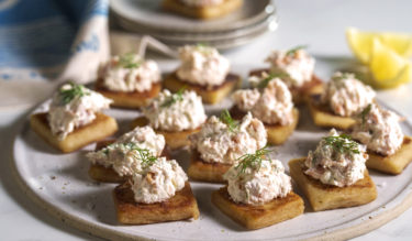 Tartinade de saumon fumé à chaud du Burren sur pain de pommes de terre